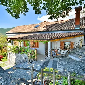 https://holiday-home-brituh.primorje-gorskikotar.com